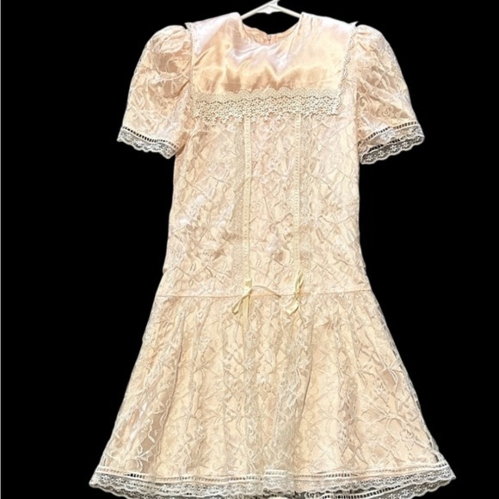 Vintage Gunne Sax Girls Lace Dress